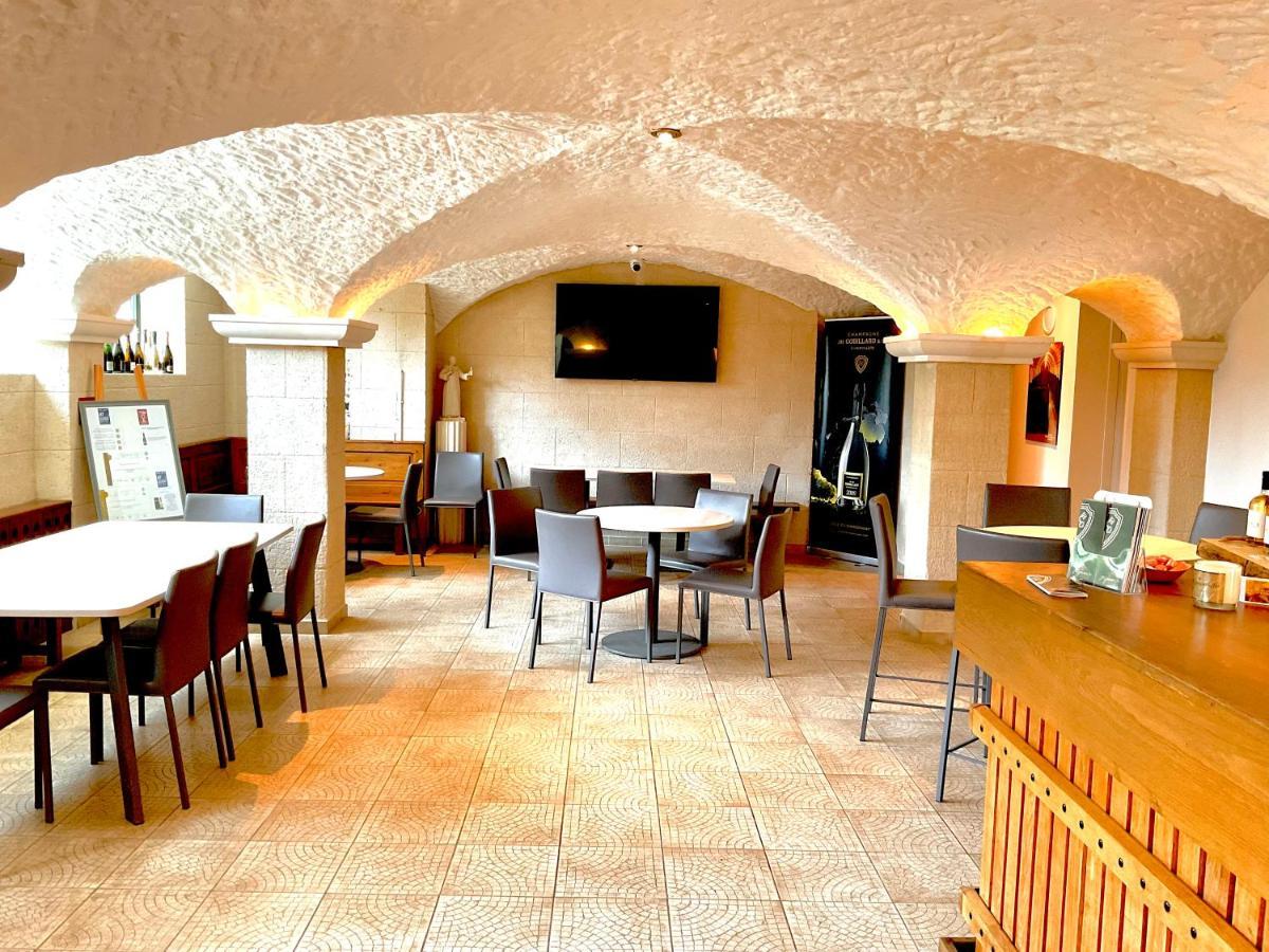 Les Loges Du Theatre Degustation Champagne Offerte Jacuzzi Sauna Jeux Velos Maison Prive 150M2 Historique 14Pers Max Emplacement Exceptionnel Et Chic, 200M De L'Avenue De Champagne, Gare, Musee, Jardins, Restaurations, Toutes Commodites Épernay Eksteriør bilde
