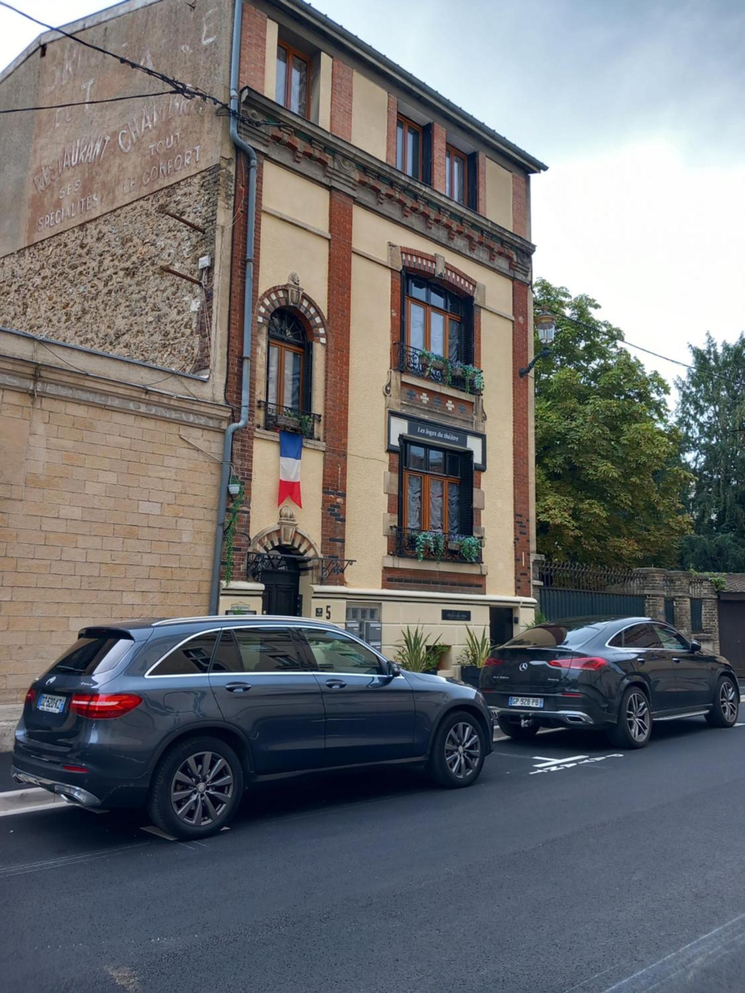 Les Loges Du Theatre Degustation Champagne Offerte Jacuzzi Sauna Jeux Velos Maison Prive 150M2 Historique 14Pers Max Emplacement Exceptionnel Et Chic, 200M De L'Avenue De Champagne, Gare, Musee, Jardins, Restaurations, Toutes Commodites Épernay Eksteriør bilde