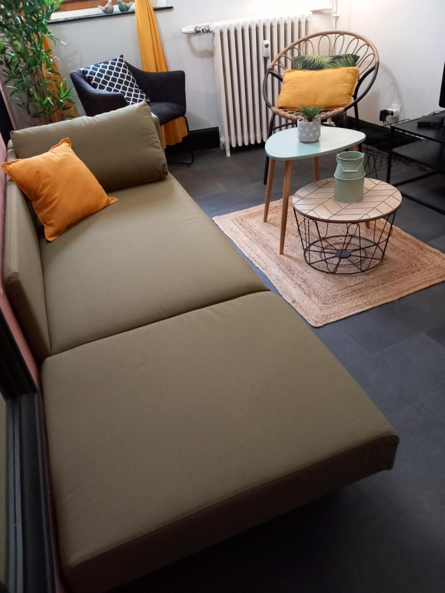 Les Loges Du Theatre Degustation Champagne Offerte Jacuzzi Sauna Jeux Velos Maison Prive 150M2 Historique 14Pers Max Emplacement Exceptionnel Et Chic, 200M De L'Avenue De Champagne, Gare, Musee, Jardins, Restaurations, Toutes Commodites Épernay Eksteriør bilde