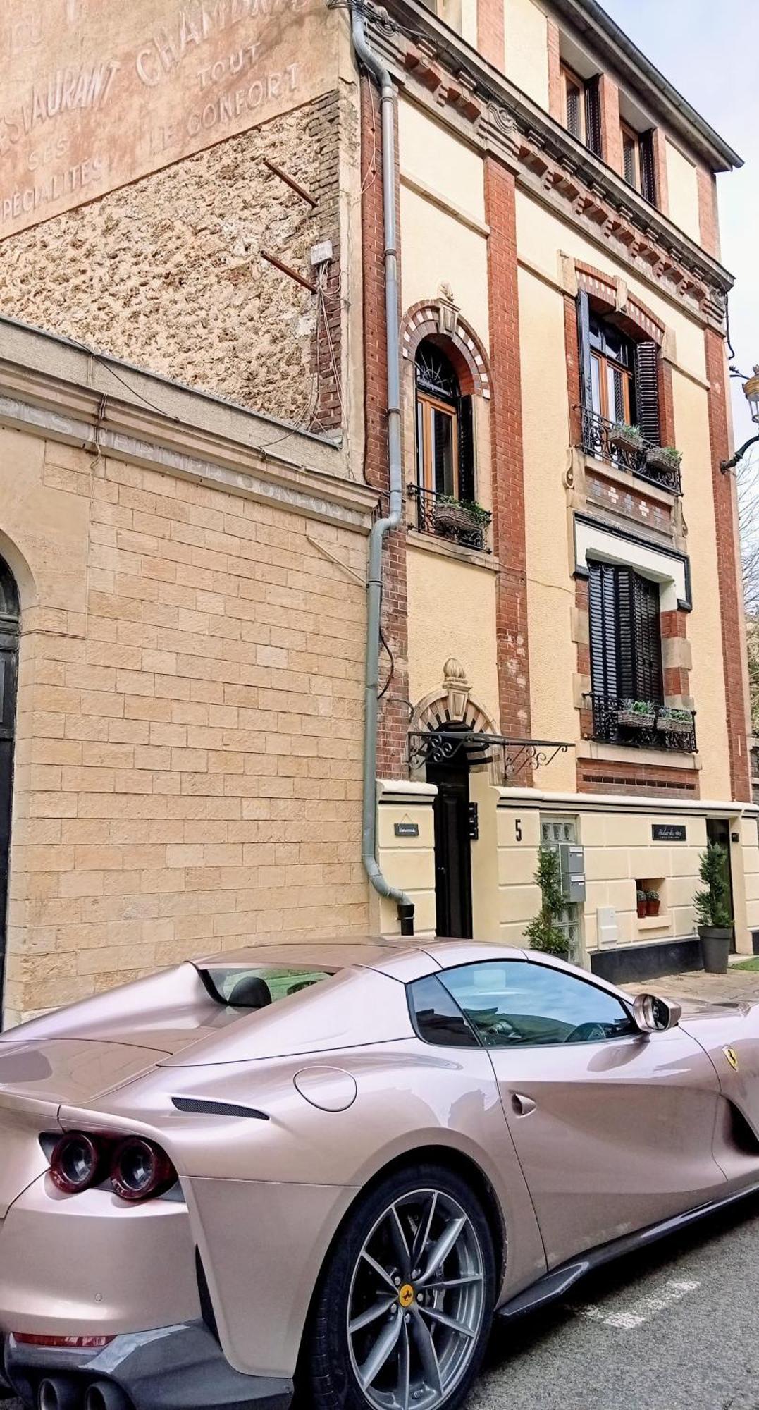 Les Loges Du Theatre Degustation Champagne Offerte Jacuzzi Sauna Jeux Velos Maison Prive 150M2 Historique 14Pers Max Emplacement Exceptionnel Et Chic, 200M De L'Avenue De Champagne, Gare, Musee, Jardins, Restaurations, Toutes Commodites Épernay Eksteriør bilde