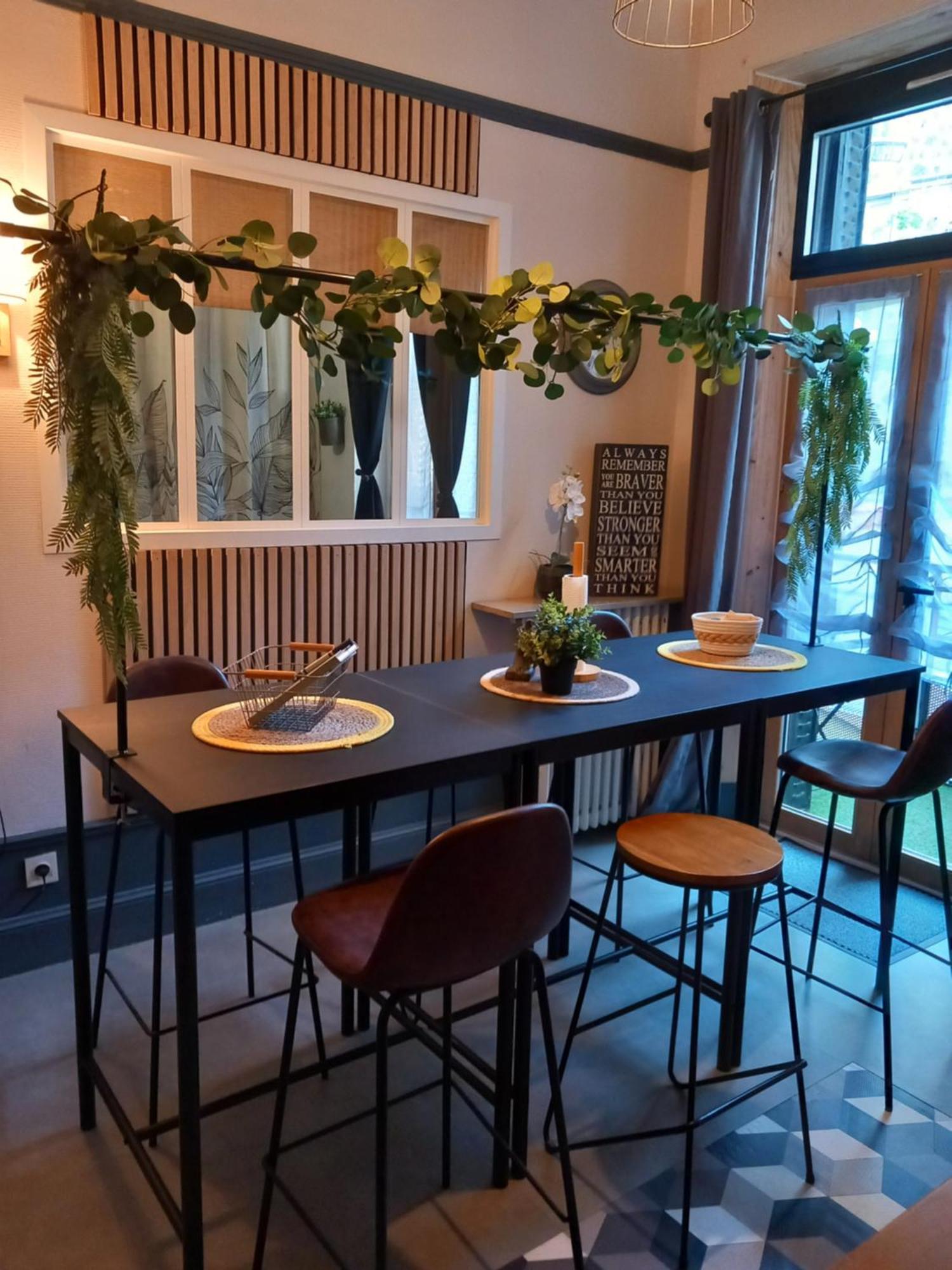 Les Loges Du Theatre Degustation Champagne Offerte Jacuzzi Sauna Jeux Velos Maison Prive 150M2 Historique 14Pers Max Emplacement Exceptionnel Et Chic, 200M De L'Avenue De Champagne, Gare, Musee, Jardins, Restaurations, Toutes Commodites Épernay Eksteriør bilde